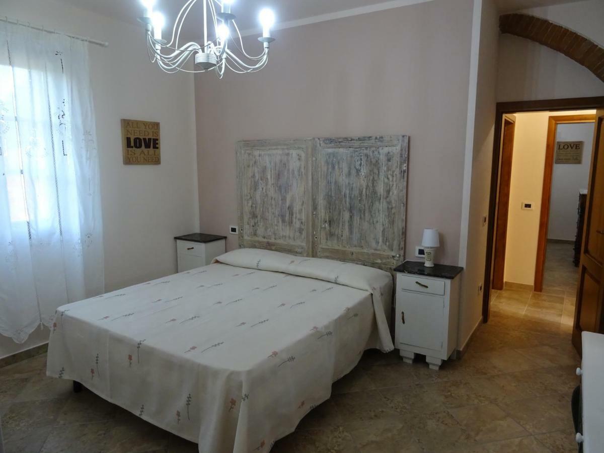 Appartamento Podere I Renai 圣玛丽亚蒙地 外观 照片